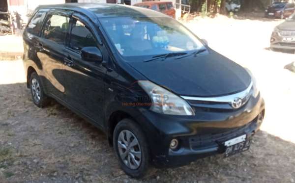 TOYOTA  AVANZA  1.3 E