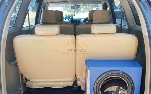 TOYOTA  AVANZA  1.3 E