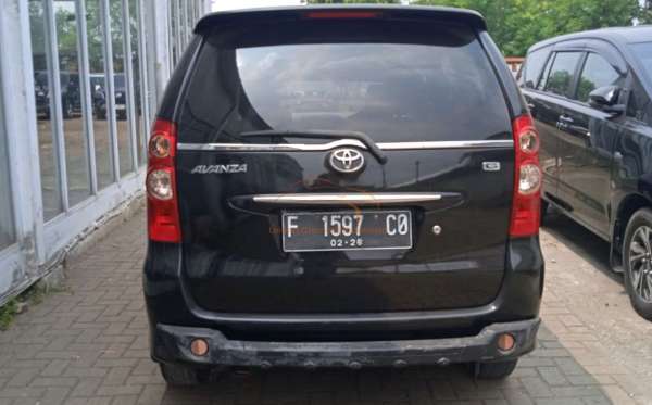 TOYOTA AVANZA G