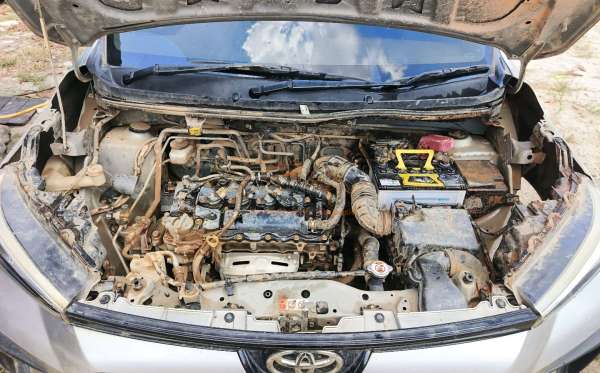 TOYOTA AVANZA 1.3 E