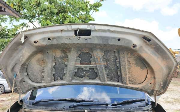 TOYOTA AVANZA 1.3 E