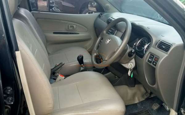 TOYOTA AVANZA S