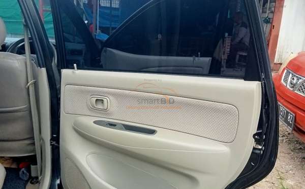 TOYOTA AVANZA S