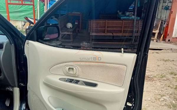 TOYOTA AVANZA S