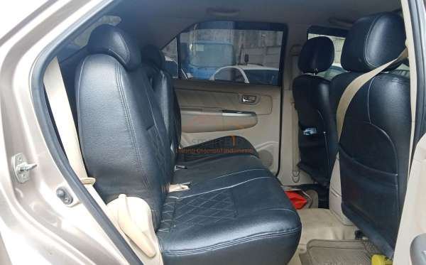 TOYOTA FORTUNER 2.7 G LUX