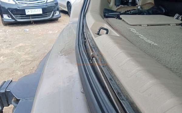 TOYOTA FORTUNER 2.7 G LUX