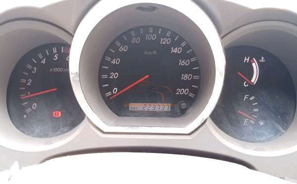 TOYOTA FORTUNER 2.7 G LUX