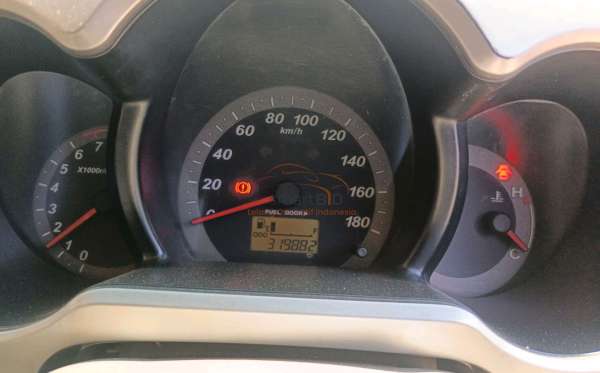 TOYOTA RUSH
