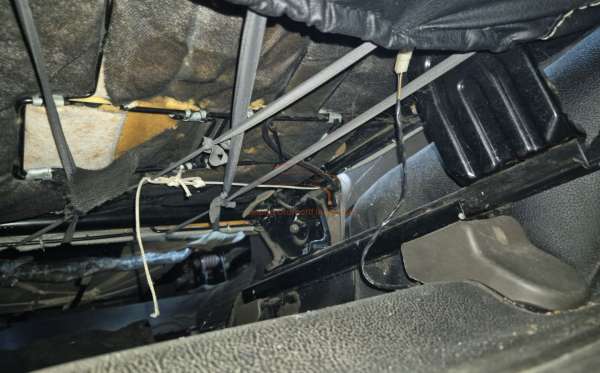 WULING CONFERO 1.5 DB MY (4X2)