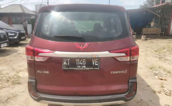 WULING CONFERO