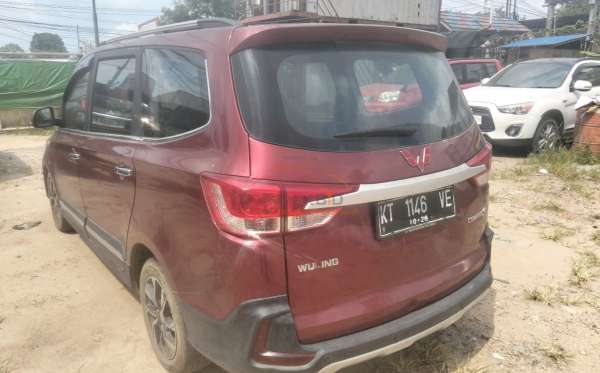 WULING CONFERO