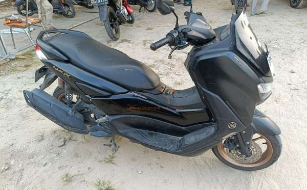 YAMAHA NMAX 155