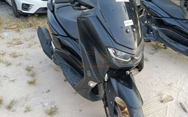 YAMAHA  NMAX