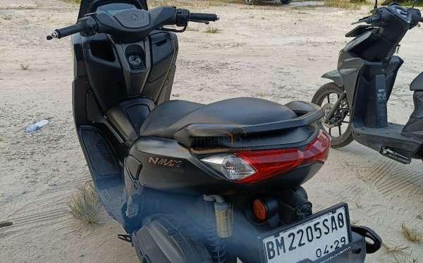 YAMAHA  NMAX