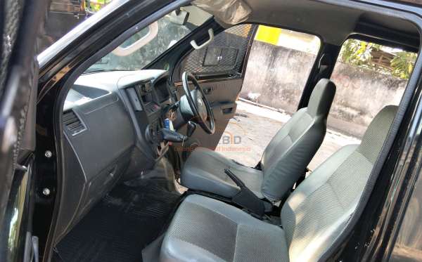 DAIHATSU GRAN MAX