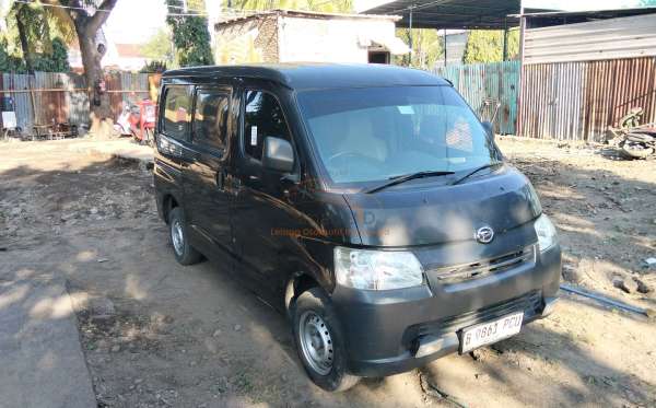 DAIHATSU GRAN MAX