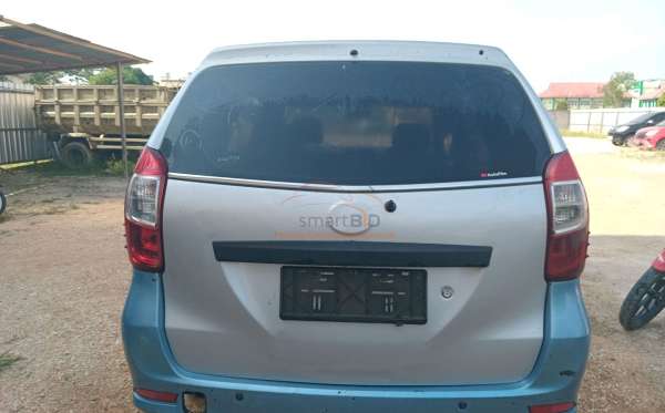 DAIHATSU  XENIA