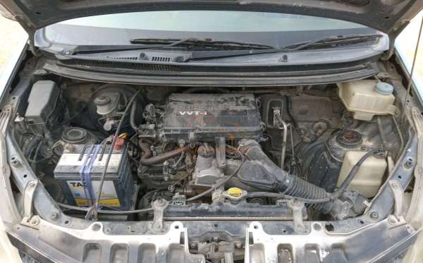 DAIHATSU  XENIA