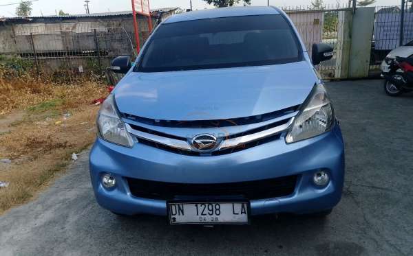 DAIHATSU  XENIA