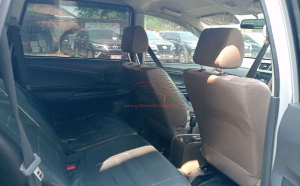 DAIHATSU  XENIA  1.3 X