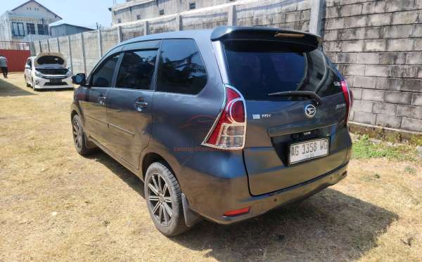 DAIHATSU XENIA X