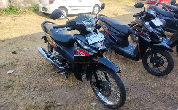 HONDA  REVO FIT