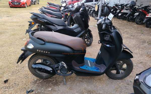 HONDA  SCOOPY
