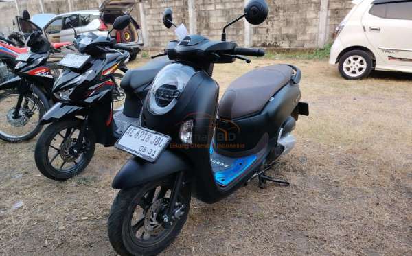 HONDA  SCOOPY