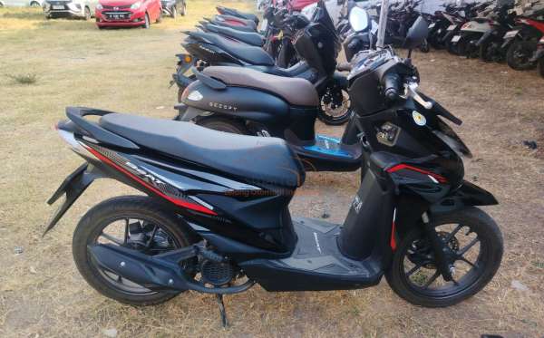 HONDA  BEAT