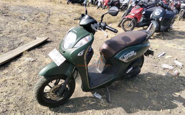 HONDA  GENIO