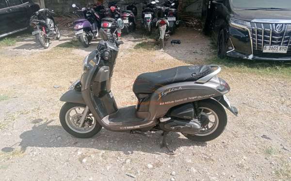 HONDA SCOOPY