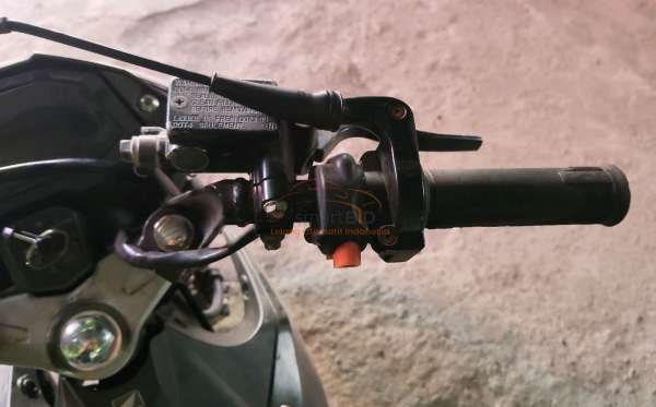 HONDA SONIC 150 R