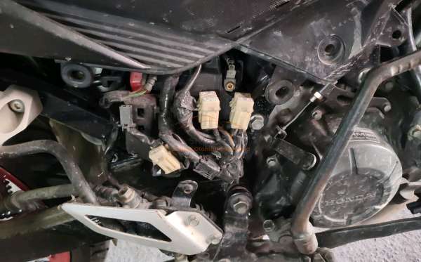 HONDA SONIC 150 R