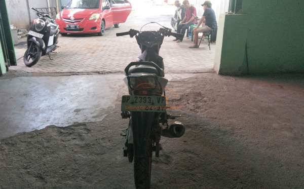 HONDA SONIC 150 R