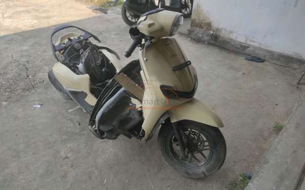 HONDA  STYLO