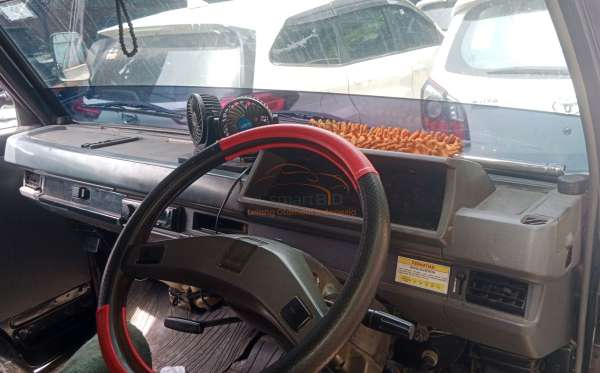 MITSUBISHI  L 300 L300 PU FB-R (4X2)