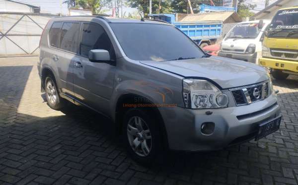 NISSAN X TRAIL 2.0