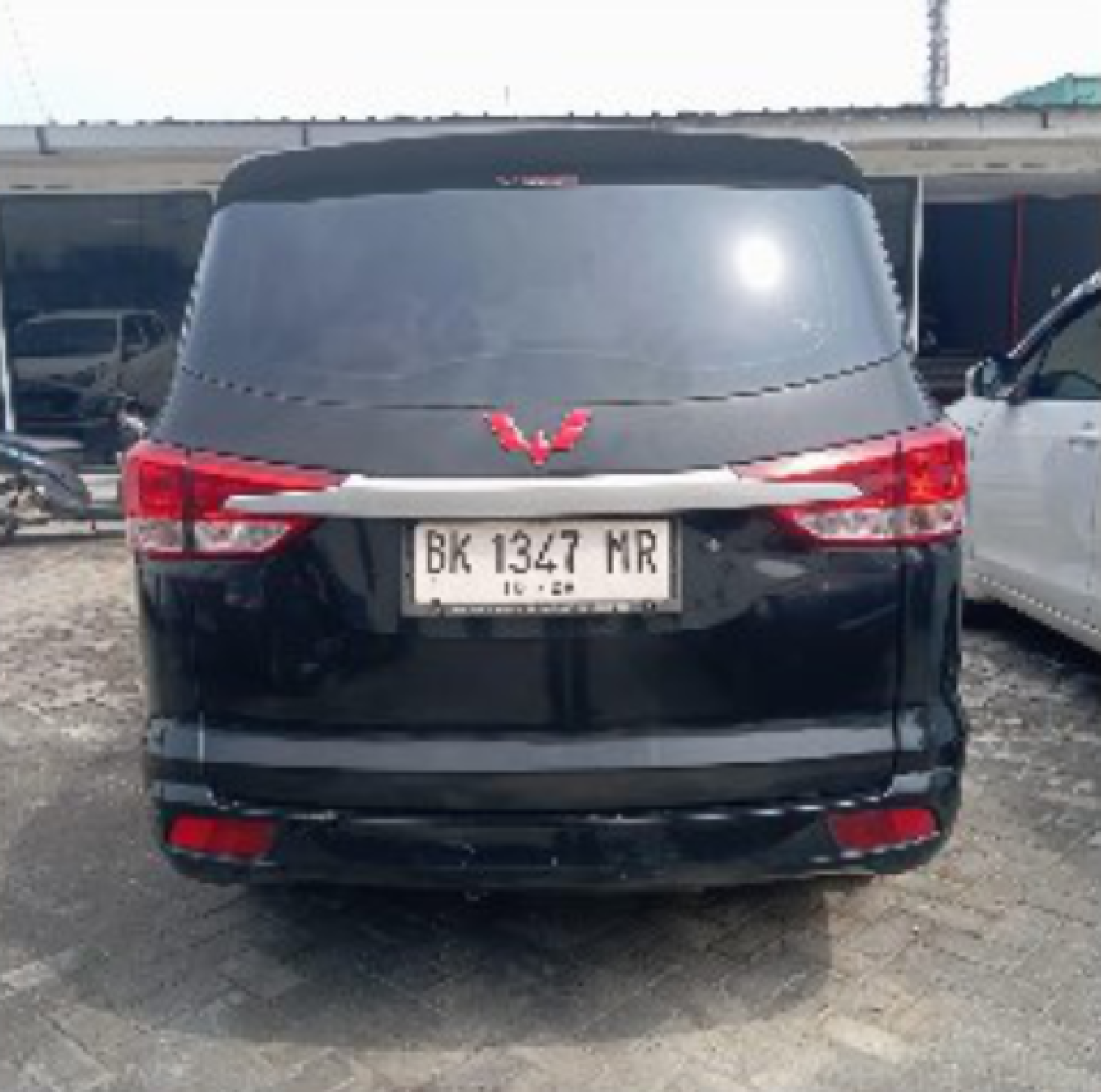 WULING  CONFERO  1.5 (4X2)