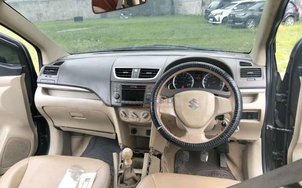 SUZUKI ERTIGA