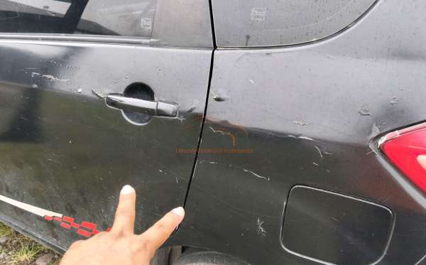 SUZUKI ERTIGA