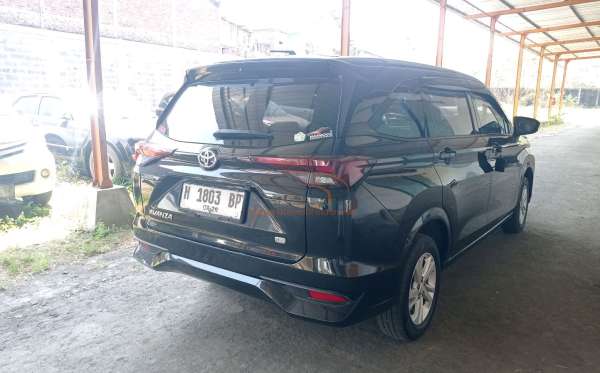 TOYOTA  AVANZA  1.3 E