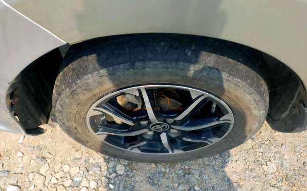 TOYOTA CALYA 1.2 G M/T