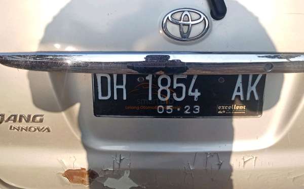 TOYOTA  KIJANG  INNOVA V