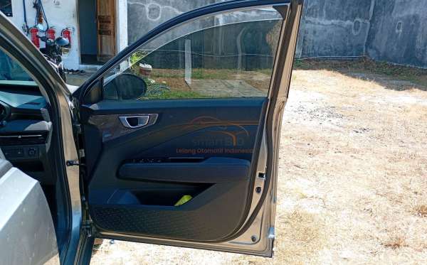 WULING ALVEZ CE CVT