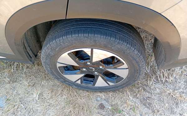 WULING ALVEZ CE CVT