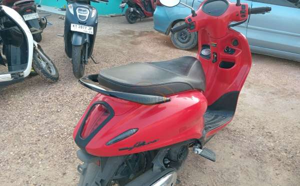 YAMAHA GRAND FILANO 125