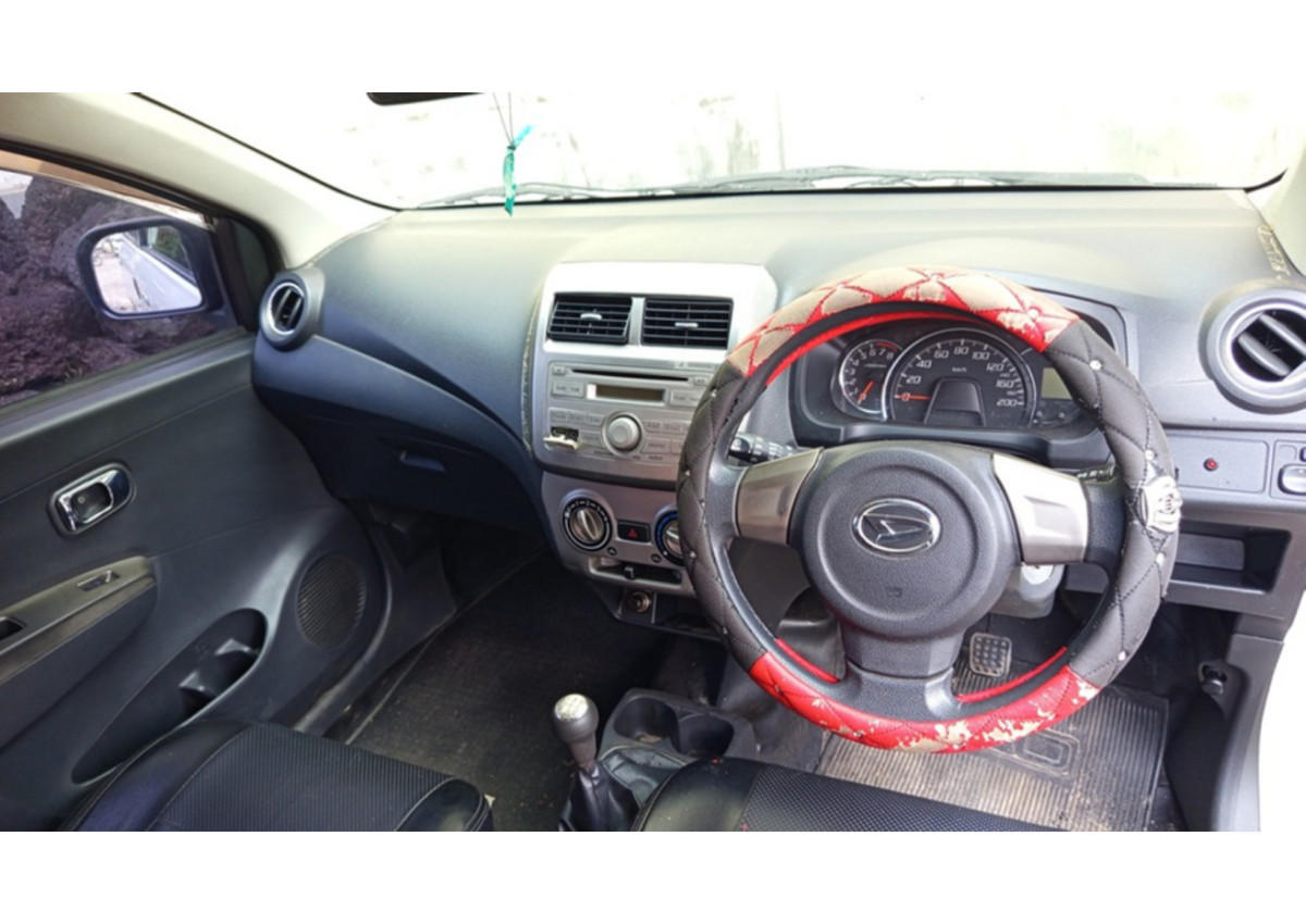 DAIHATSU  AYLA  X