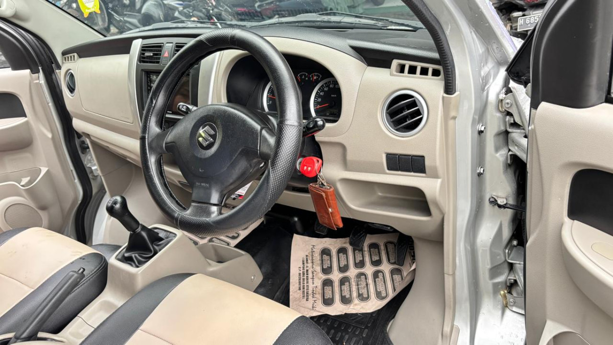 SUZUKI APV  DLX