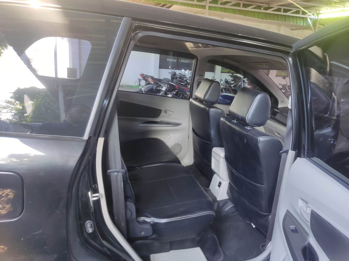 TOYOTA  AVANZA  1.3 G