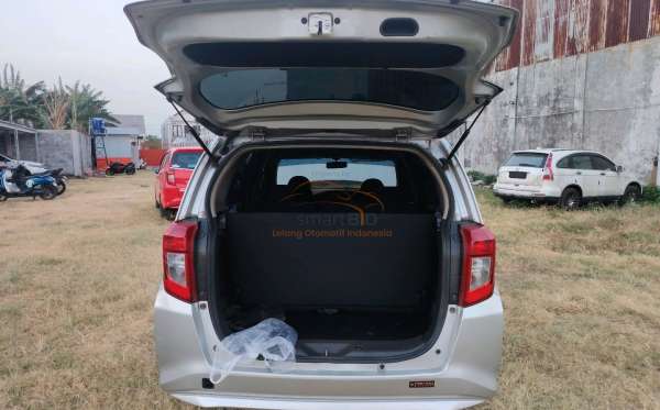DAIHATSU SIGRA D